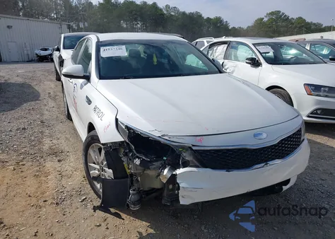 2018 Kia Optima Lx z USA, uszkodzony, nr VIN KNAGT4L33J5217126